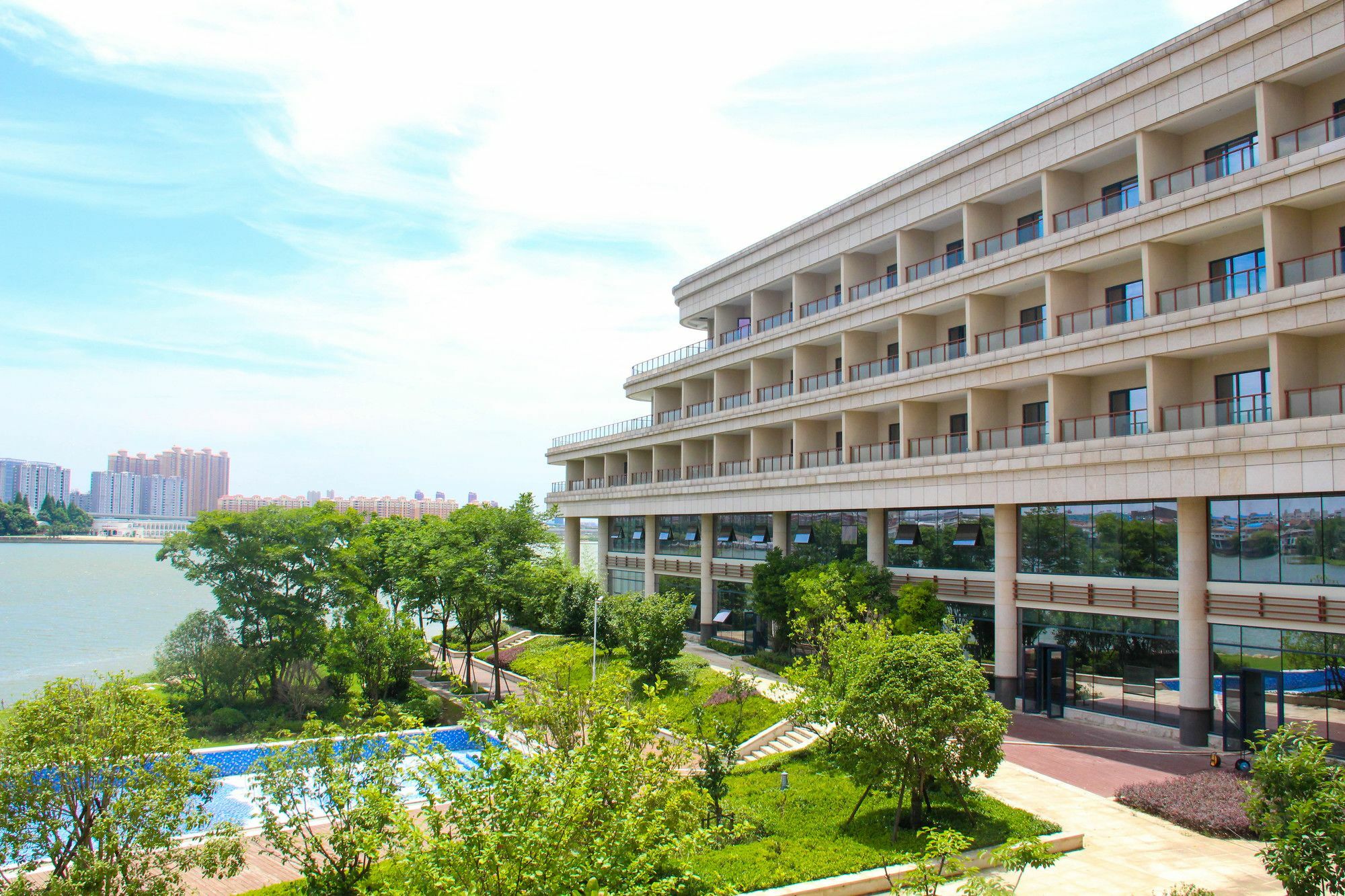 Radisson Blu Hotel Wuhan Etd Zone Kültér fotó